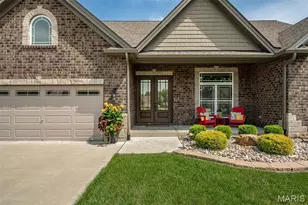 904 Bellevaux Pl, Saint Charles, MO 63301 - Photo 2