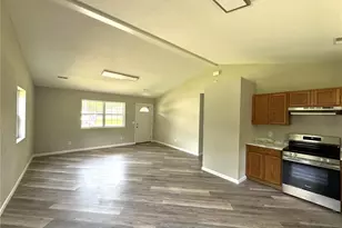 108 N 18th St, Bowling Green, MO 63334 - Photo 8