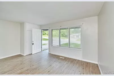 1658 Kappel Drive, Saint Louis, MO 63136 - Photo 8