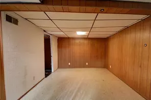 108 Perthshire Rd, Unincorporated, MO 63137 - Photo 10