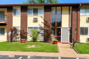 7551 Hazelcrest Dr, Hazelwood, MO 63042 - Photo 1