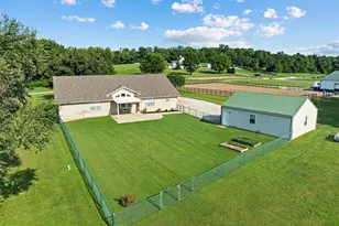 4944 Walnut Grove Dr, Villa Ridge, MO 63089 - Photo 4