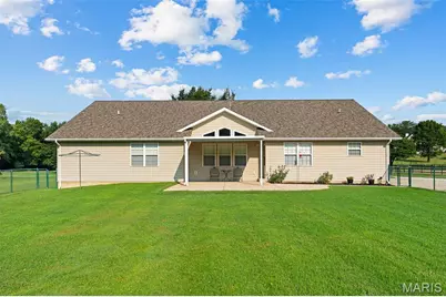 4944 Walnut Grove Drive, Villa Ridge, MO 63089 - Photo 4