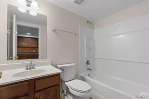 4944 Walnut Grove Dr, Villa Ridge, MO 63089 - Photo 40