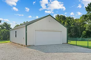 4944 Walnut Grove Dr, Villa Ridge, MO 63089 - Photo 6