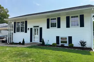 300 Chrysler Dr, Fenton, MO 63026 - Photo 1