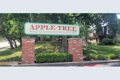 1111 Appleseed Lane #A, Olivette, MO 63132 - Photo 2
