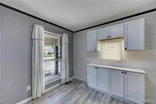 9 Carriage Way E, Saint Peters, MO 63376 - Photo 12
