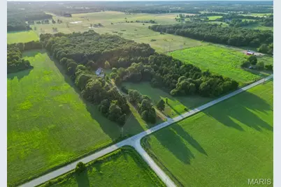 17499 Ostrich Drive, Lebanon, MO 65536 - Photo 2