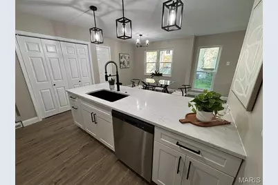 754 Carman Woods Drive, Manchester, MO 63021 - Photo 10