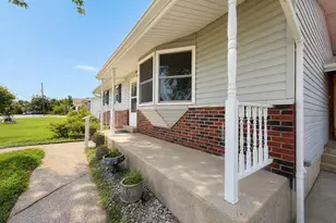 320 N 11th St, De Soto, MO 63020 - Photo 4
