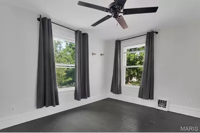419 S Van Buren Avenue, Kirkwood, MO 63122 - Photo 16