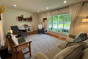 455 Humes Ln, Florissant, MO 63031 - Photo 6