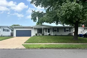 455 Humes Ln, Florissant, MO 63031 - Photo 1