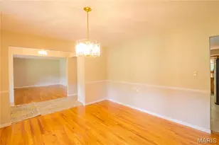 395 Statesman Ct, Chesterfield, MO 63017 - Photo 8