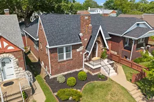 6427 Pernod Ave, Saint Louis, MO 63139 - Photo 2