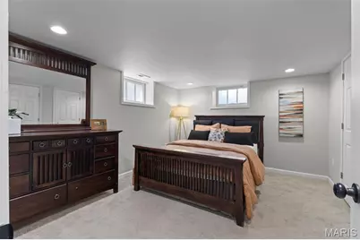 6427 Pernod Avenue, Saint Louis, MO 63139 - Photo 22