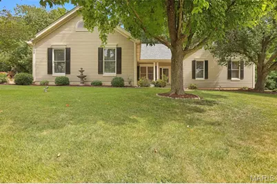 1154 S Charlemagne Drive, Lake Saint Louis, MO 63367 - Photo 2