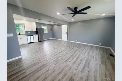 601 Cooper Avenue, Paris, MO 65275 - Photo 10