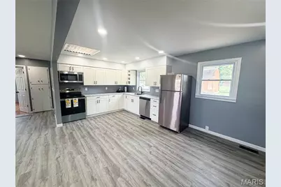 601 Cooper Avenue, Paris, MO 65275 - Photo 6