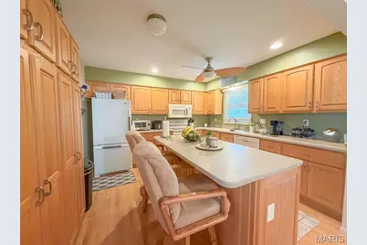 135 Pioneer Trail, Hannibal, MO 63401 - Photo 8