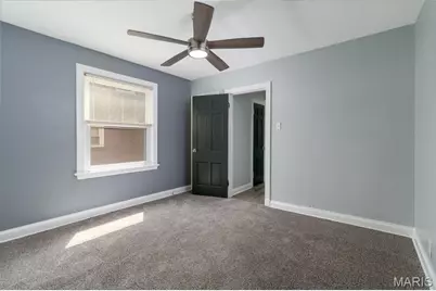 3808 Colonial Avenue, Northwoods, MO 63121 - Photo 16