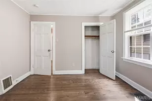 402 Tiffin Ave, Saint Louis, MO 63135 - Photo 8