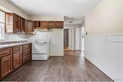 7415 Castro Drive, Saint Louis, MO 63135 - Photo 4