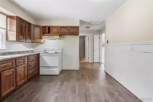 7415 Castro Dr, Saint Louis, MO 63135 - Photo 4