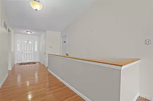 1320 Running Creek Ct, Washington, MO 63090 - Photo 2