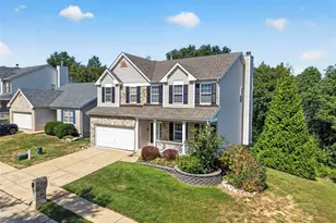 5826 Southcrest Way, Saint Louis, MO 63129 - Photo 2