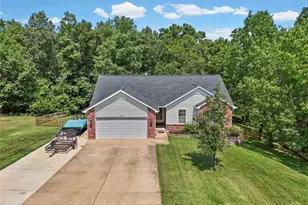 809 N Orchard Dr, Hillsboro, MO 63050 - Photo 2