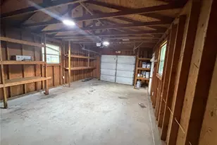 1404 E Ridge Rd, Desloge, MO 63601 - Photo 32