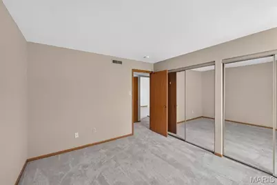 667 S Kirkwood Road #102, Kirkwood, MO 63122 - Photo 8