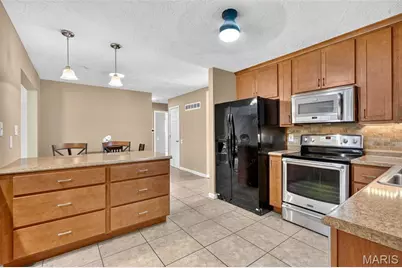 1540 Starling Drive, Saint Louis, MO 63031 - Photo 22
