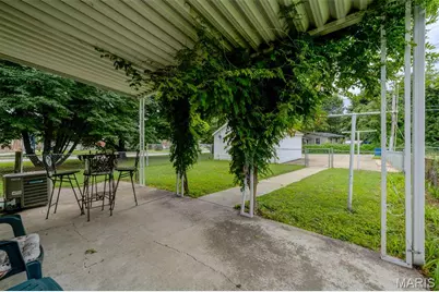 2009 N 3rd Street, Saint Charles, MO 63301 - Photo 18
