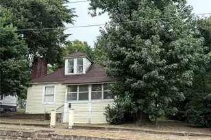 122 Watts St, Park Hills, MO 63601 - Photo 2