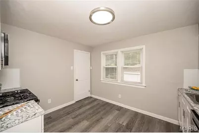 423 Warford Avenue, Saint Louis, MO 63135 - Photo 8