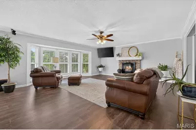 312 Quiet Country Drive, Saint Peters, MO 63376 - Photo 8
