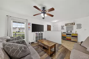 306 Waggoner Blvd, Elsberry, MO 63343 - Photo 4