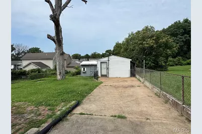 9705 Perrin Avenue, Lemay, MO 63125 - Photo 18