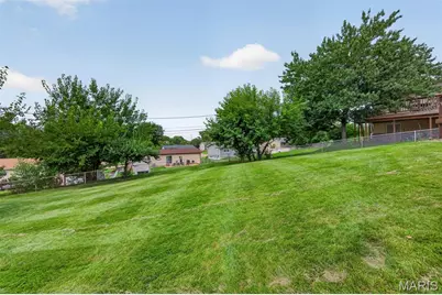 1486 El Camino Drive, Florissant, MO 63031 - Photo 48