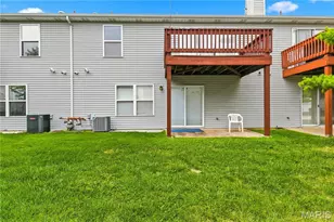 3034 Crown Dr, Saint Peters, MO 63376 - Photo 2