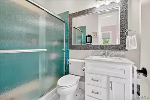 13354 Thornhill Dr, Saint Louis, MO 63131 - Photo 32
