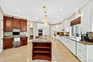 13354 Thornhill Dr, Saint Louis, MO 63131 - Photo 18