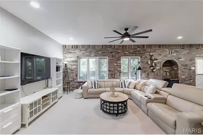 3008 Oakvilla Manor Court, Oakville, MO 63129 - Photo 60