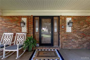 3008 Oakvilla Manor Ct, Oakville, MO 63129 - Photo 6