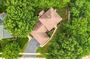 1903 Larimer Trl, Wildwood, MO 63011 - Photo 48