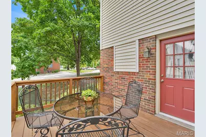 9049 W Swan Circle, Saint Louis, MO 63144 - Photo 16
