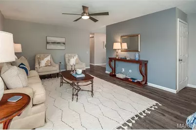 12137 Prestonpark Lane, Unincorporated, MO 63146 - Photo 4